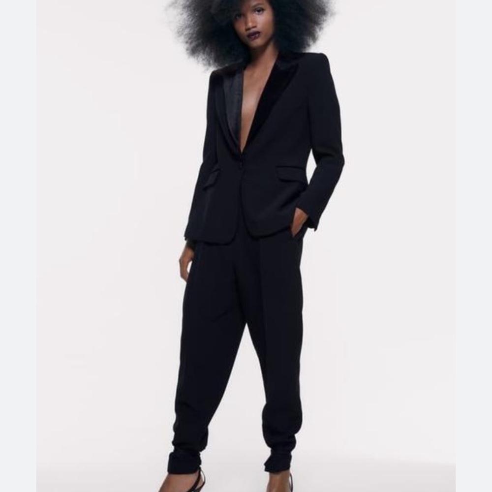 ZARA velvet lapel tuxedo single button flap pockets black Size Small